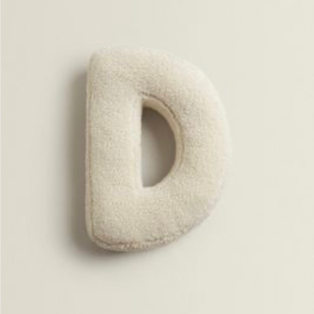 ZARA HOME KIDS Letter D Sherpa 12” Pillow Cushion Creamy White NWT